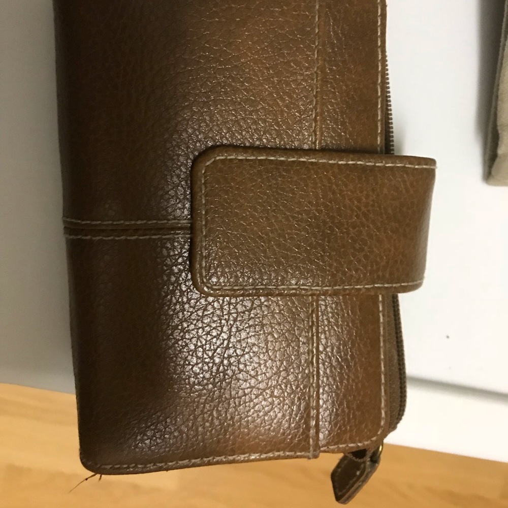 Wallet - Picture 2 of 5